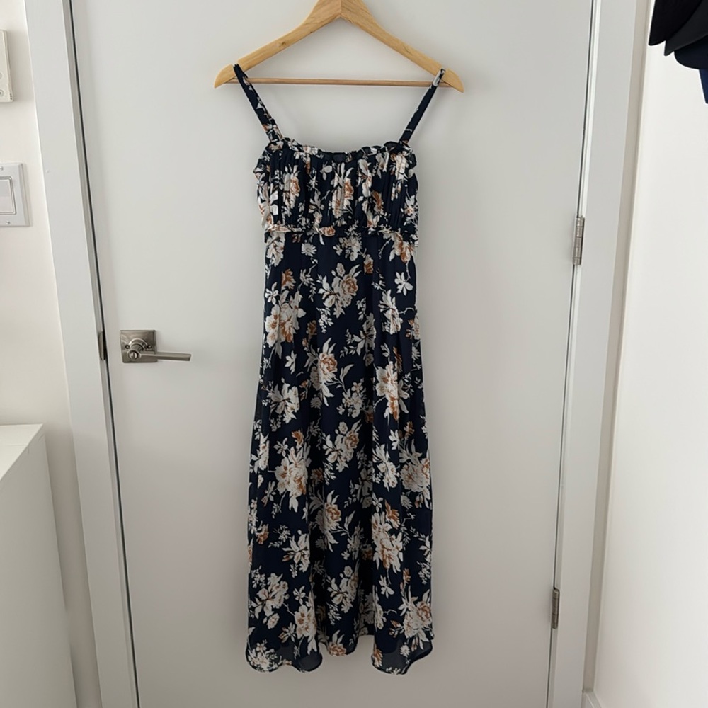 Abercrombie & Fitch Ruffled Sweetheart Floral Midi Dress - XS, blue and multi